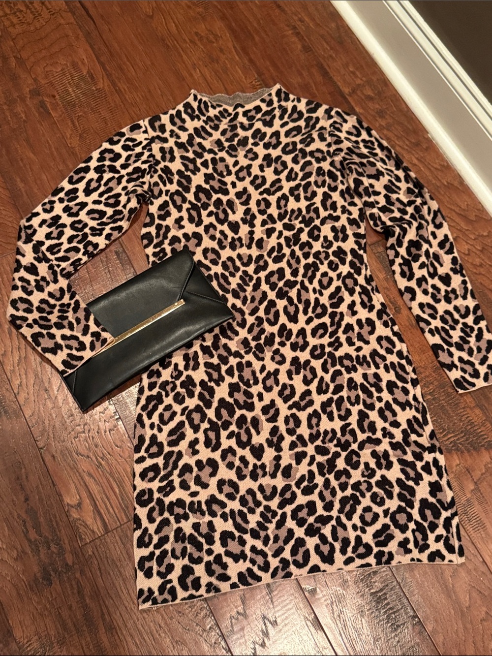 Gianni Bini Leopard Print Long Sleeve Mock Neck Dress - Tan & Black